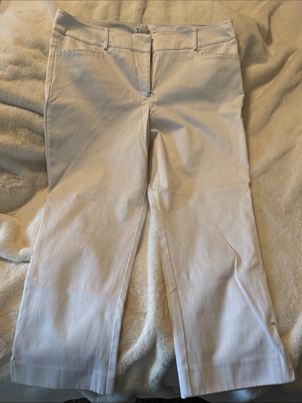 NY&Co Women's Cropped White Sateen Dress Pants